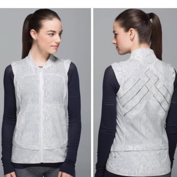 lululemon athletica Jackets & Blazers - Lululemon Light Speed Vest